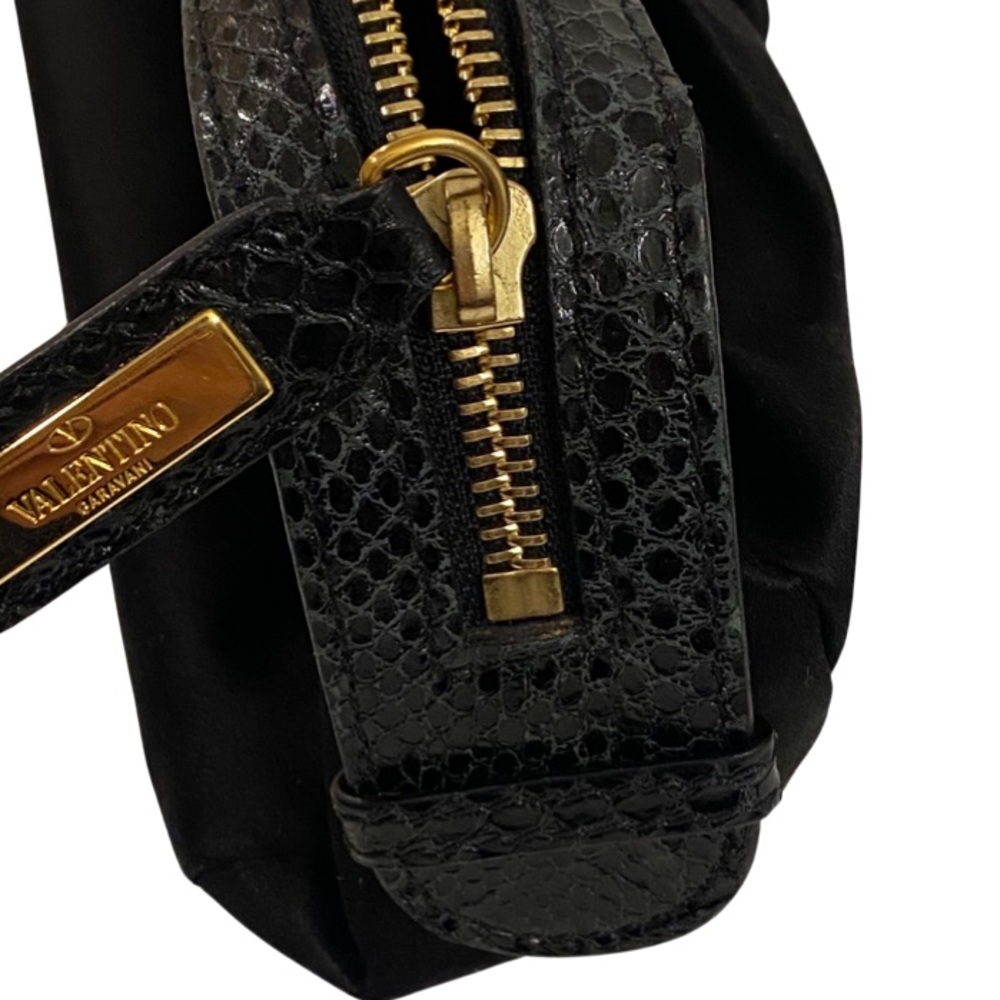 VALENTINO Garavani Black Clutch Bag Zip Closure - Picture 5 of 12